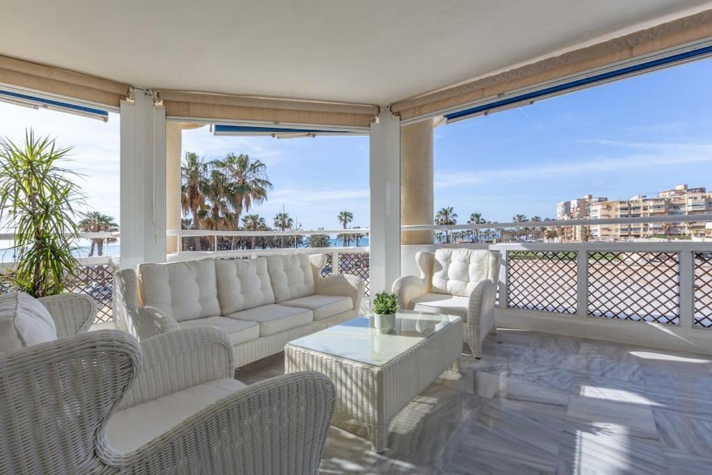 Edén Costa Lago PRIMERA LÍNEA DE MAR Torremolinos Exterior foto